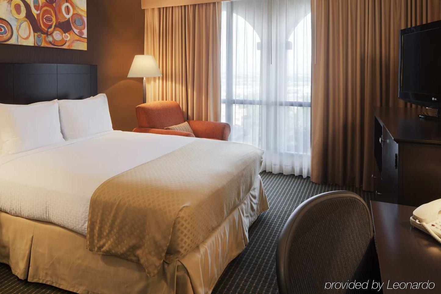 Doubletree By Hilton Dallas Market Center Rom bilde